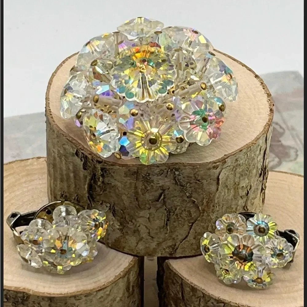 Aurora Borealis Clear Iridescent Faceted Rhinestone Clusters Brooch Earring Vint